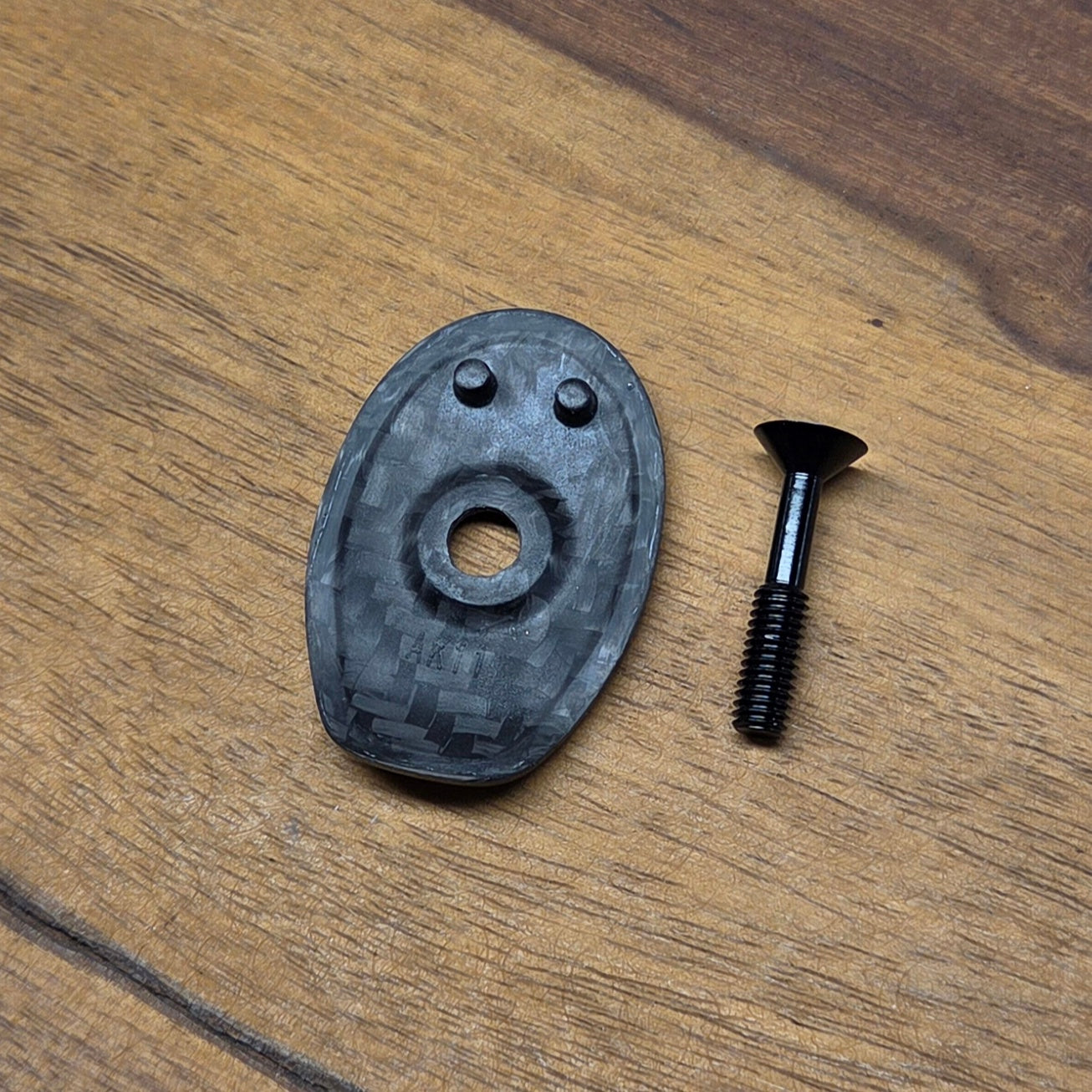 carbon top cap Cervelo r5 2026