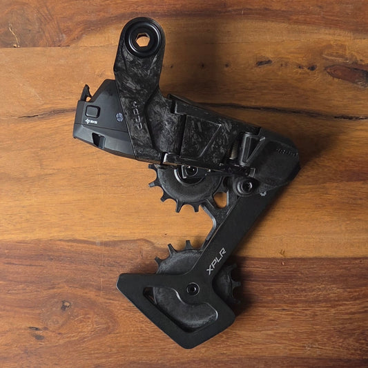 SRAM RED XPLR t-type derailleuer with full carbon upgrade + carbon pulley wheels